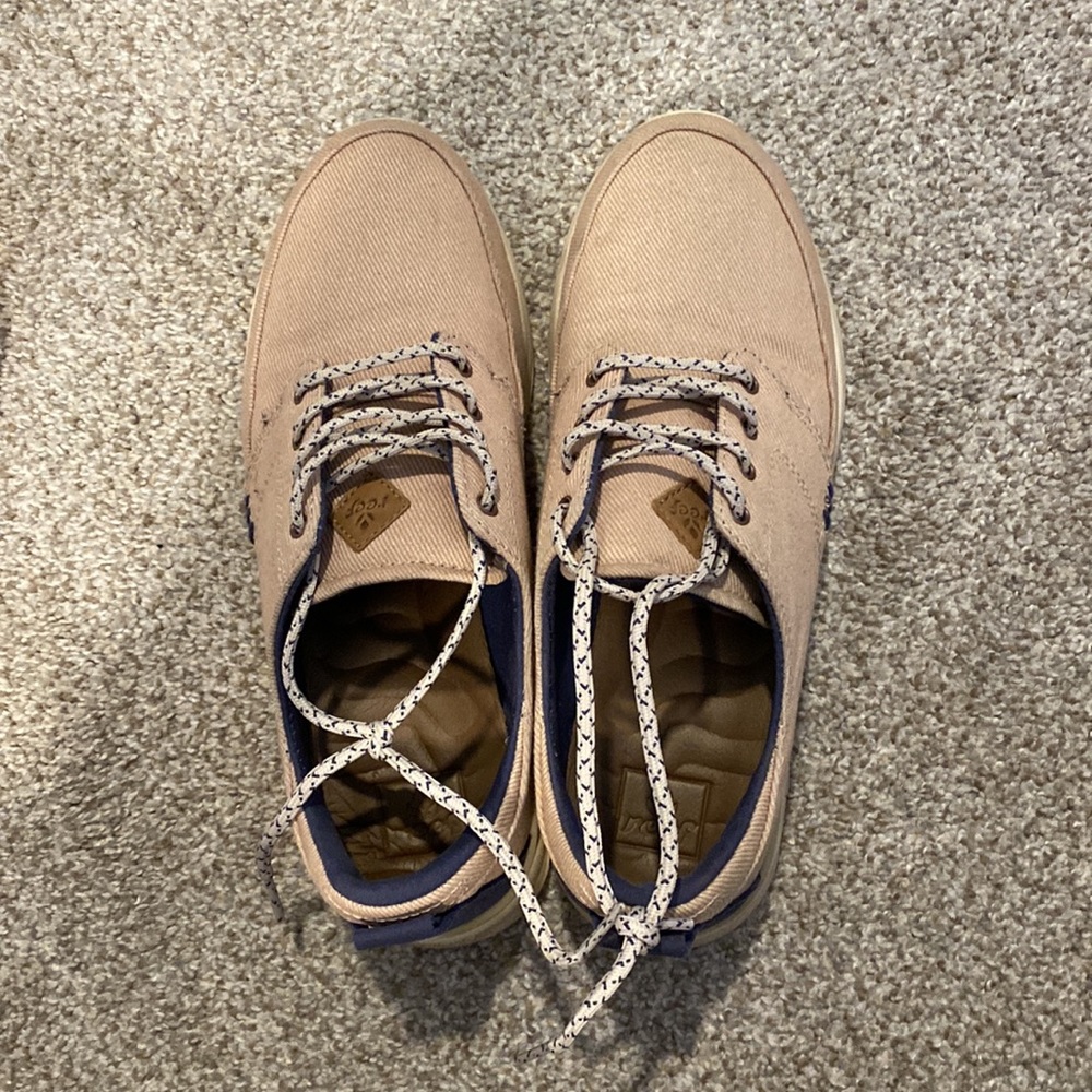 Reef shoes
